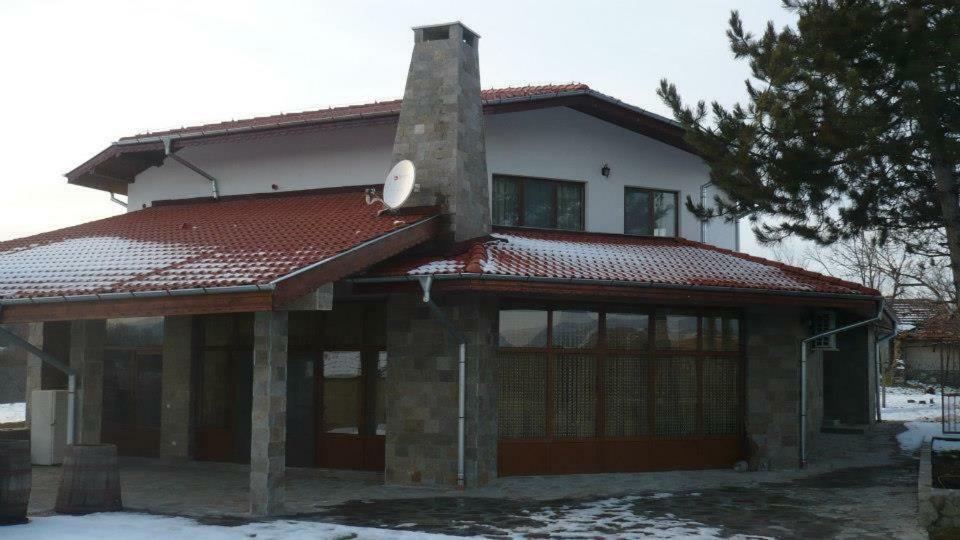 Вила Дъбовец Dubovets Exteriör bild
